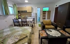 Markela Ezerec